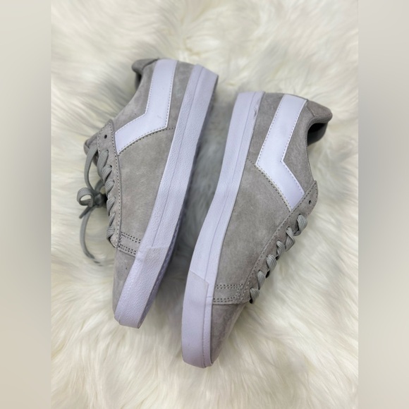 TOPSTAR SUEDE LOW - GREY
PONY - Picture 3 of 12